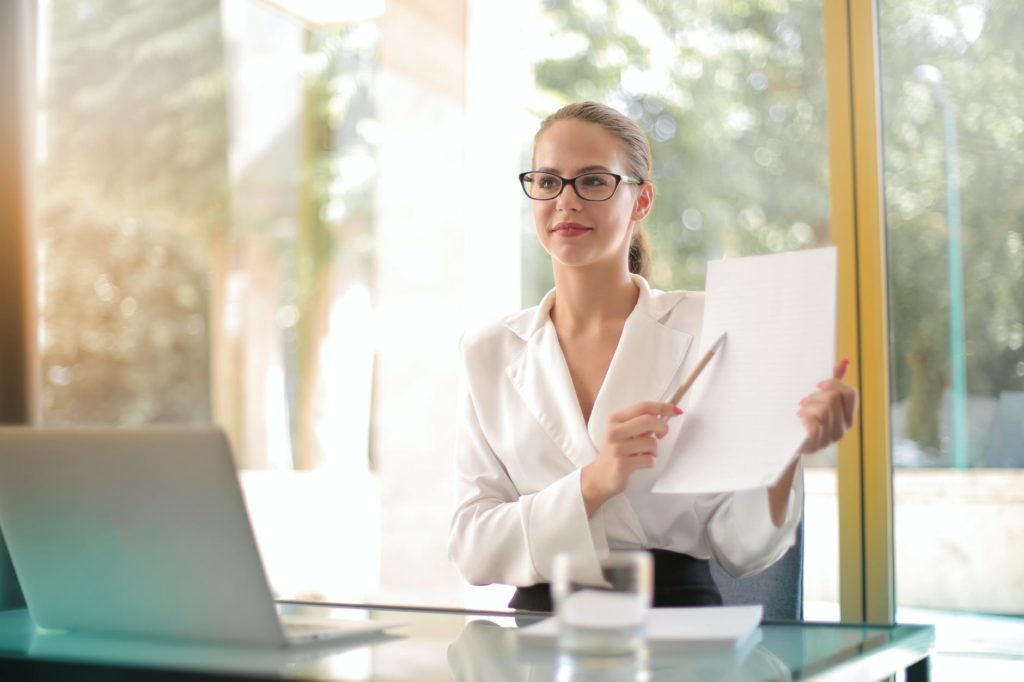 Eine angenehme Temperatur am Arbeitsplatz beeinflusst nachweislich die Leistung positiv.