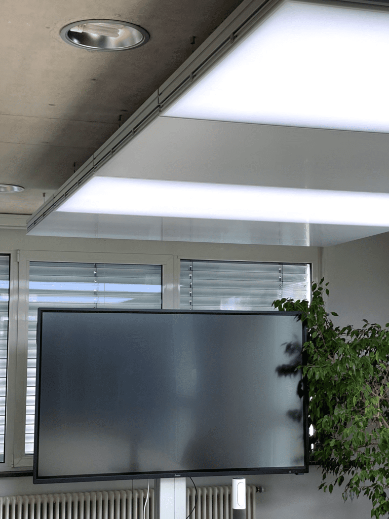 Heiz-, Kühldecken nachrüsten im Büro - Junk und Reich Architekten image 18 768x1024 - Heiz-, Kühldecken nachrüsten im Büro - Junk und Reich Architekten