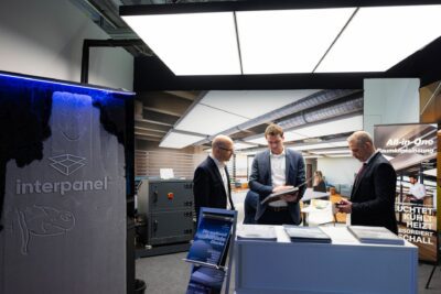 interpanel setzt Maßstäbe auf der Light & Building 2024: Der Rückblick interpanel Light Building 2024 0008 400x267 - interpanel setzt Maßstäbe auf der Light & Building 2024: Der Rückblick