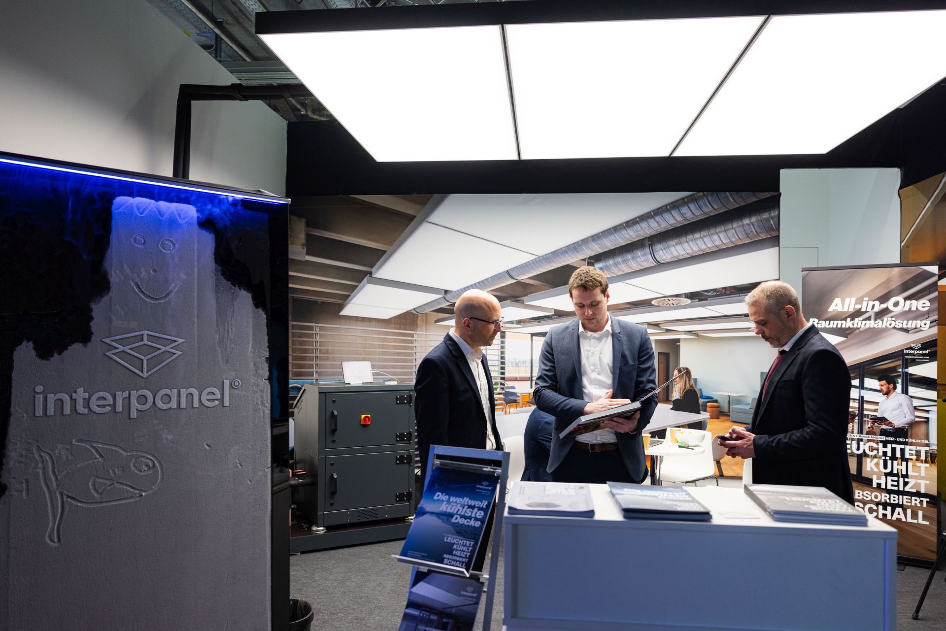 interpanel setzt Maßstäbe auf der Light & Building 2024: Der Rückblick interpanel Light Building 2024 0008 - interpanel setzt Maßstäbe auf der Light & Building 2024: Der Rückblick