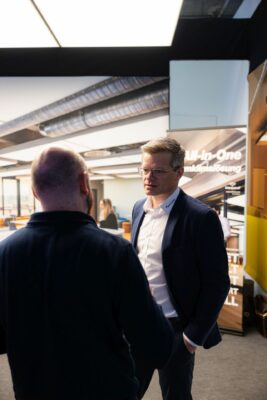 interpanel setzt Maßstäbe auf der Light & Building 2024: Der Rückblick interpanel Light Building 2024 0014 267x400 - interpanel setzt Maßstäbe auf der Light & Building 2024: Der Rückblick