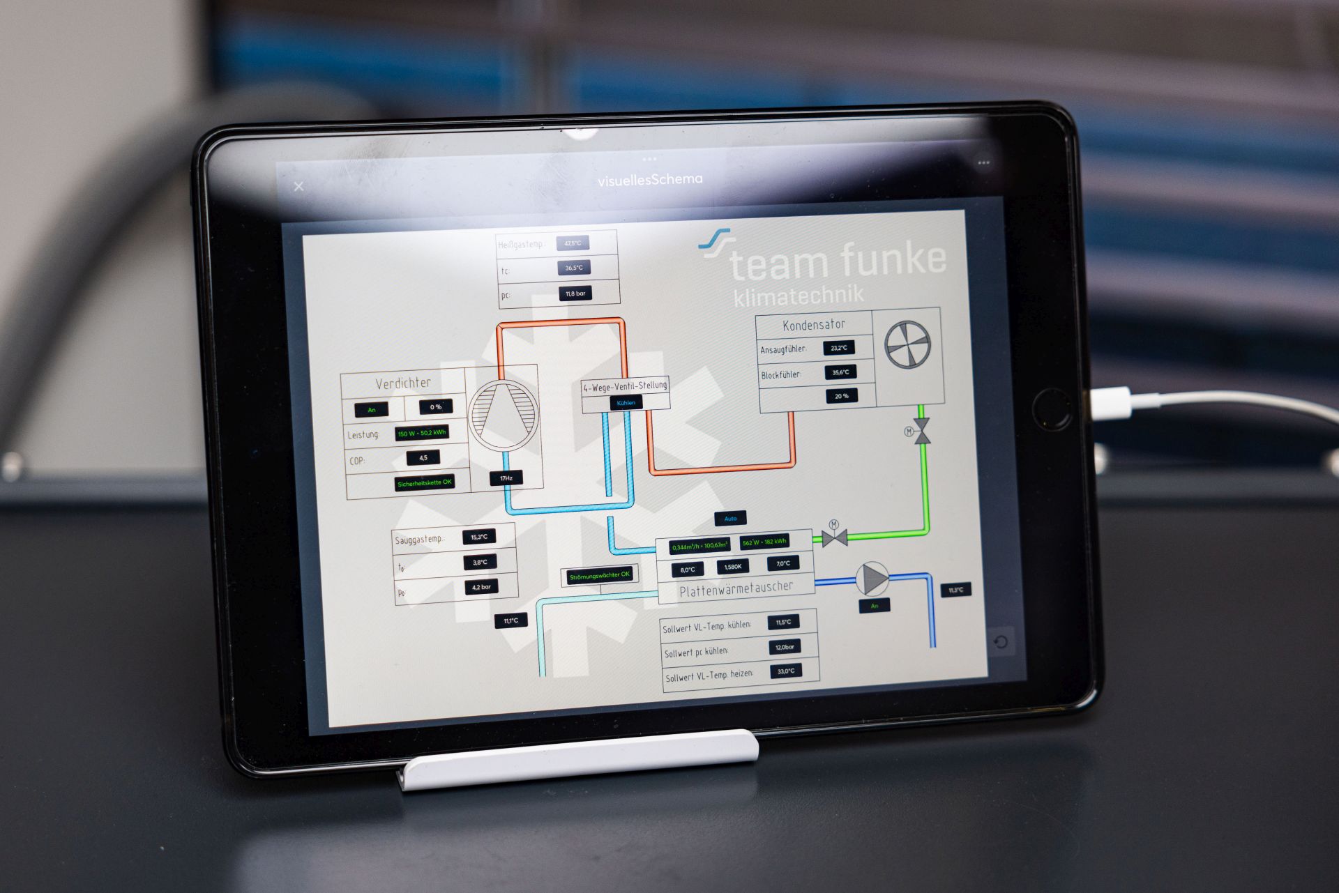 interpanel setzt Maßstäbe auf der Light & Building 2024: Der Rückblick interpanel Light Building 2024 0017 - interpanel setzt Maßstäbe auf der Light & Building 2024: Der Rückblick
