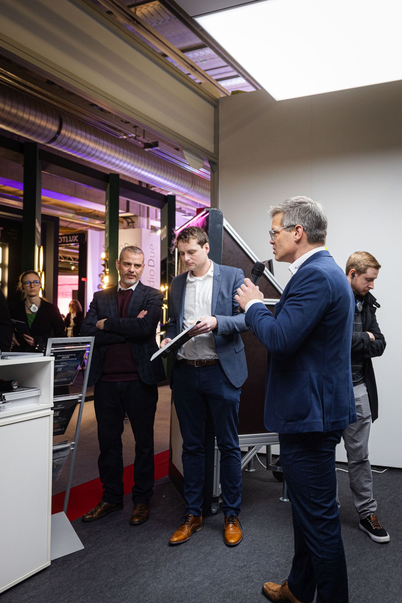 interpanel setzt Maßstäbe auf der Light & Building 2024: Der Rückblick interpanel Light Building 2024 0025 - interpanel setzt Maßstäbe auf der Light & Building 2024: Der Rückblick