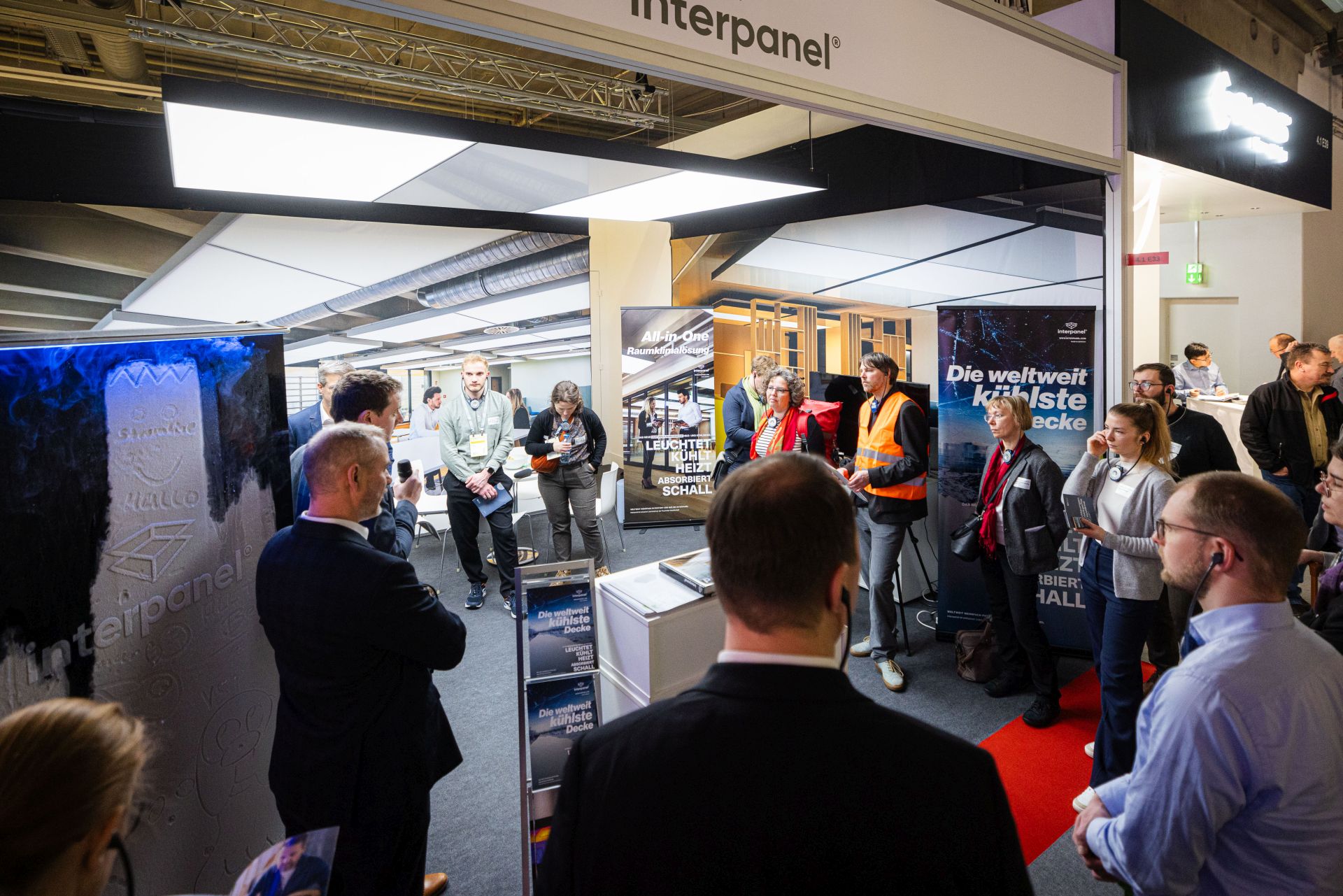 interpanel setzt Maßstäbe auf der Light & Building 2024: Der Rückblick interpanel Light Building 2024 0028 - interpanel setzt Maßstäbe auf der Light & Building 2024: Der Rückblick