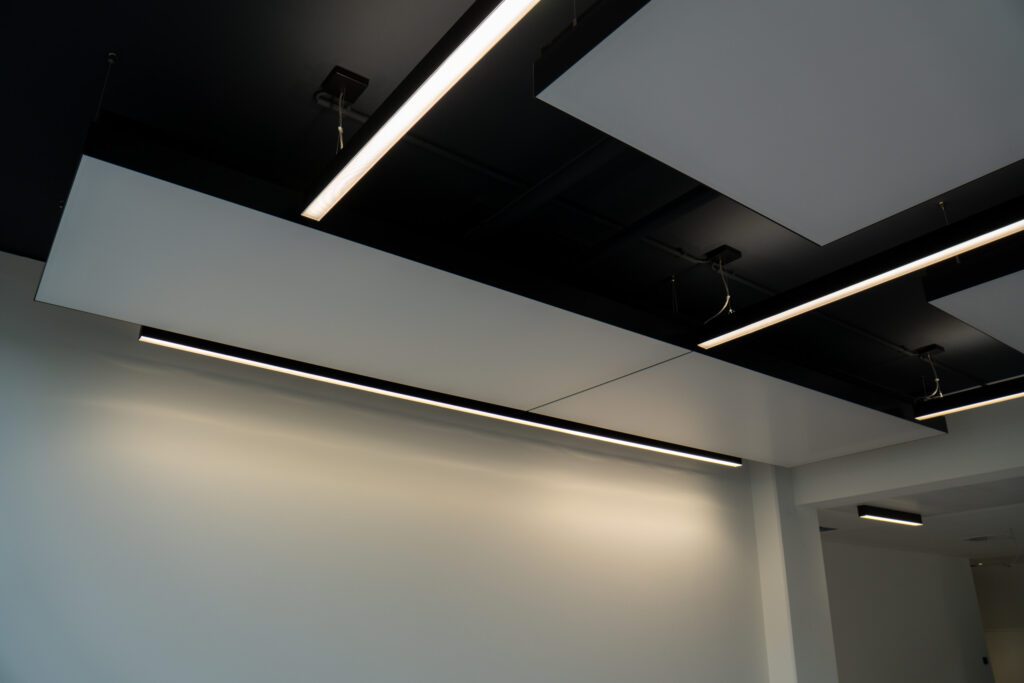 interpanel Friedrichscarree 23 1024x683 - Stuttgart Zentrum Friedrichscarré - einzigartige Kühlsegel für nachhaltige Büros